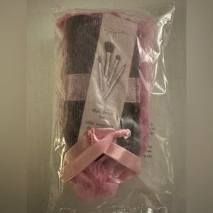 SET OF TWO Mary Kay signature mini brush sets, new